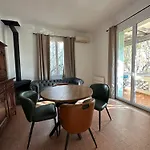 Apartmán Tassigny A Parking Et Terrasse