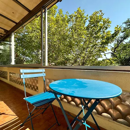 Apartamento Tassigny A Parking Et Terrasse *