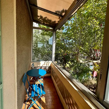Apartamento Tassigny A Parking Et Terrasse