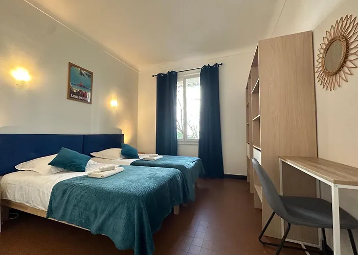 Tassigny à Parking Et Terrasse Appartement Fréjus